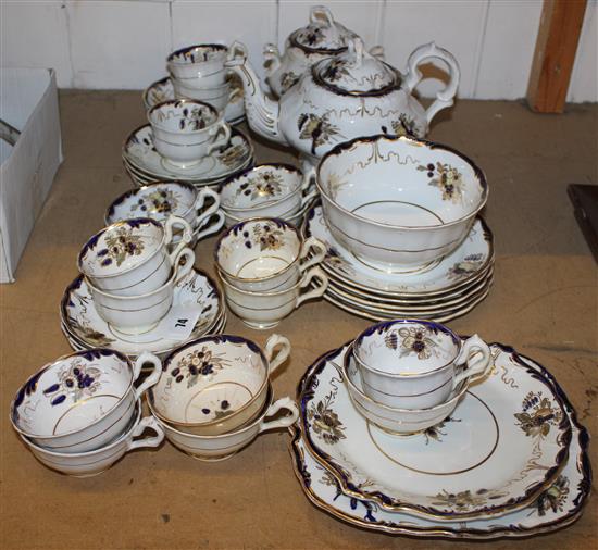 Gilt and blue-decorated tea service
